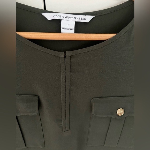 DIANE VON FURSTENBERG Mini Dress Size 2 Olive Green - Picture 2 of 7